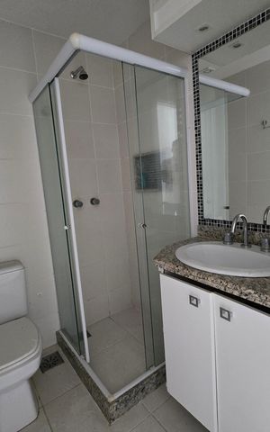 Apartamento à venda com 96m², 3 quartos e 2 vagas Apartamento à venda com 96m², 3 quartos e 2 vagasBanheiro