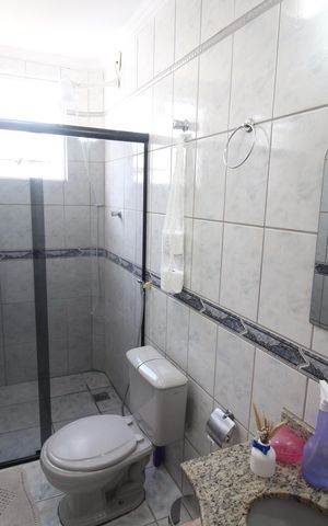 Apartamento à venda com 178m², 4 quartos e 2 vagasBanheiro
