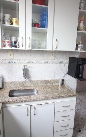 Apartamento à venda com 178m², 4 quartos e 2 vagasCozinha
