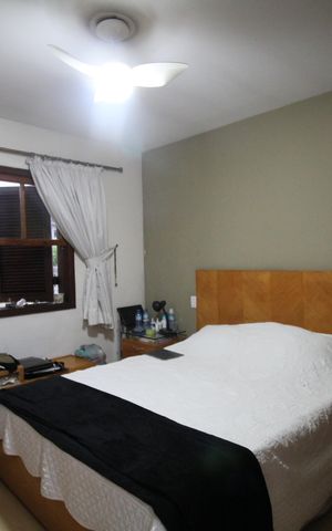 Casa à venda com 170m², 4 quartos e 3 vagasSuíte