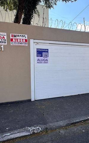 Casa para alugar com 250m², 3 quartos e 2 vagas
