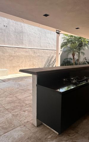 Casa para alugar com 250m², 3 quartos e 2 vagas