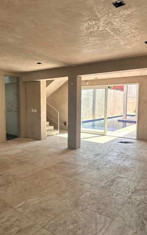 Casa para alugar com 250m², 3 quartos e 2 vagas