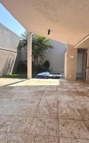Casa para alugar com 250m², 3 quartos e 2 vagas