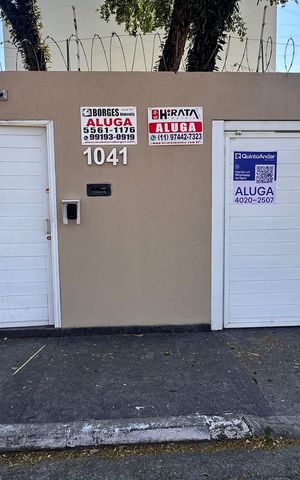 Casa para alugar com 250m², 3 quartos e 2 vagas