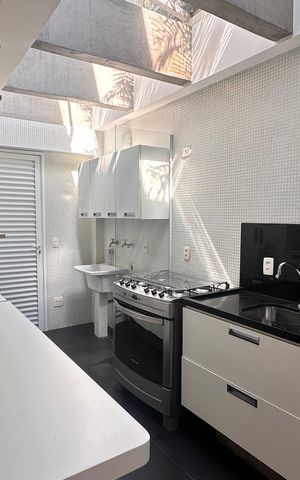 Casa para alugar com 250m², 3 quartos e 2 vagas