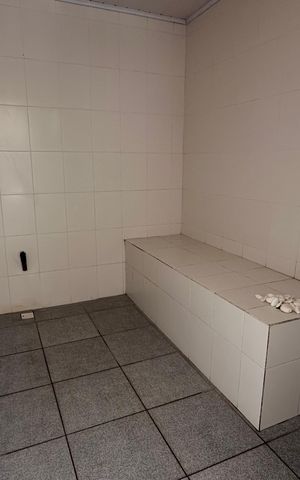 Casa para alugar com 250m², 3 quartos e 2 vagas