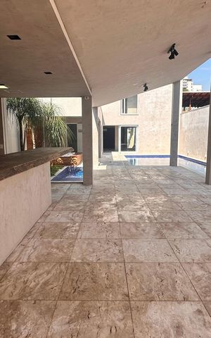 Casa para alugar com 250m², 3 quartos e 2 vagas