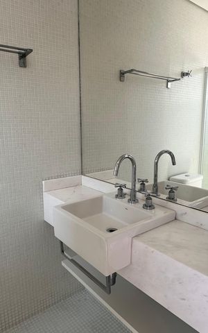 Casa para alugar com 250m², 3 quartos e 2 vagas