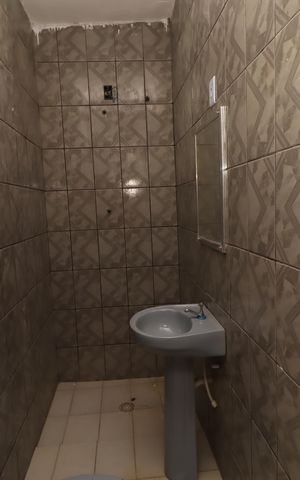 Casa para alugar com 30m², 1 quarto e sem vagaBanheiro