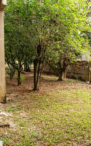 Casa de condomínio para alugar com 950m², 2 quartos e 3 vagas
