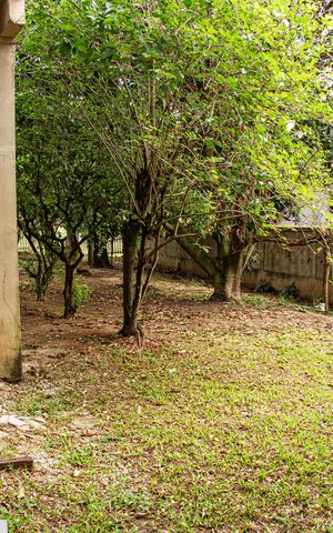 Casa de condomínio para alugar com 950m², 2 quartos e 3 vagas