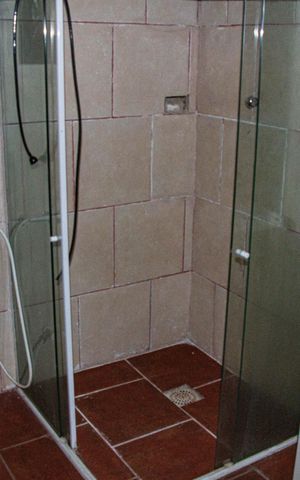 Casa de condomínio para alugar com 950m², 2 quartos e 3 vagas