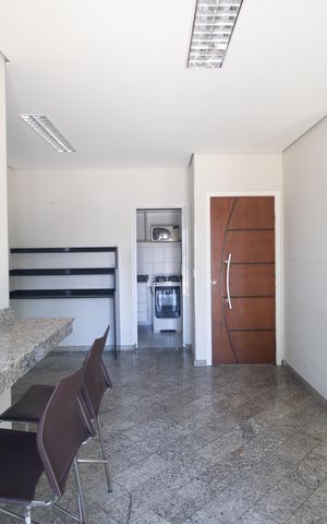 Apartamento à venda com 66m², 3 quartos e 2 vagas Apartamento à venda com 66m², 3 quartos e 2 vagasÁrea comum - Salão de festas