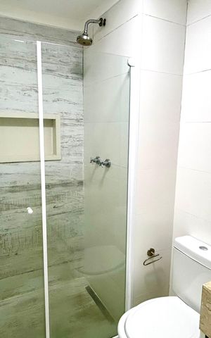 Apartamento à venda com 68m², 2 quartos e 1 vaga Apartamento à venda com 68m², 2 quartos e 1 vagaBanheiro da Suíte