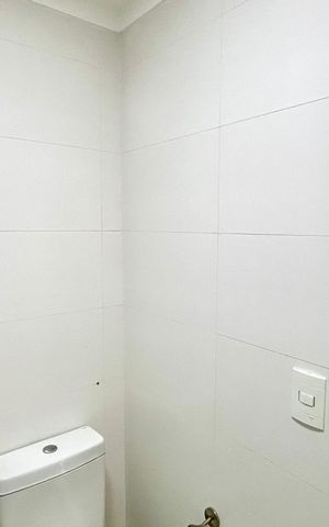 Apartamento à venda com 68m², 2 quartos e 1 vaga Apartamento à venda com 68m², 2 quartos e 1 vagaBanheiro 1