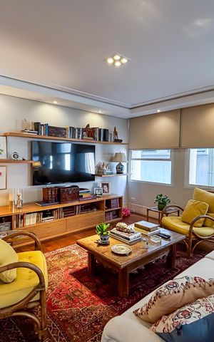 Apartamento à venda com 261m², 3 quartos e 2 vagas