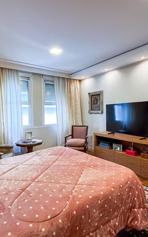 Apartamento à venda com 261m², 3 quartos e 2 vagas