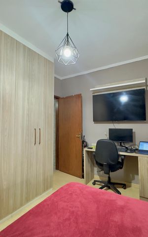 Casa para alugar com 125m², 2 quartos e 2 vagas Casa para alugar com 125m², 2 quartos e 2 vagasQuarto 1