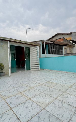 Casa para alugar com 125m², 2 quartos e 2 vagas Casa para alugar com 125m², 2 quartos e 2 vagasSacada