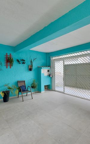 Casa para alugar com 125m², 2 quartos e 2 vagas Casa para alugar com 125m², 2 quartos e 2 vagasGaragem