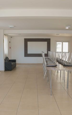 Apartamento à venda com 47m², 2 quartos e 2 vagas Apartamento à venda com 47m², 2 quartos e 2 vagasÁrea comum - Salão de Festas