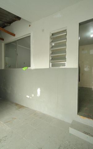 Casa para alugar com 55m², 1 quarto e sem vagaÁrea de Serviço