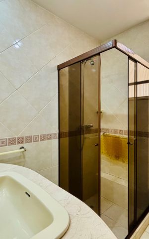 Apartamento à venda com 180m², 4 quartos e sem vaga