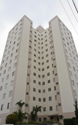 Apartamento à venda com 60m², 2 quartos e 1 vaga Apartamento à venda com 60m², 2 quartos e 1 vagaFachada