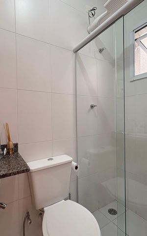 Apartamento à venda com 74m², 2 quartos e 1 vaga Apartamento à venda com 74m², 2 quartos e 1 vagaBanheiro