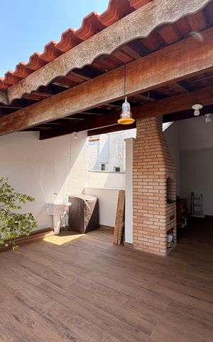 Apartamento à venda com 74m², 2 quartos e 1 vaga Apartamento à venda com 74m², 2 quartos e 1 vagaCobertura