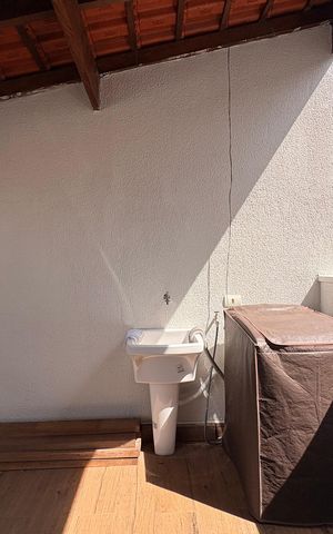 Apartamento à venda com 74m², 2 quartos e 1 vaga Apartamento à venda com 74m², 2 quartos e 1 vagaLavanderia