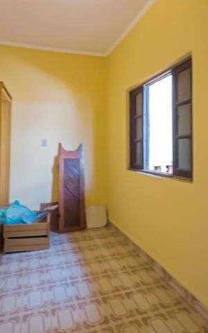 Casa à venda com 141m², 3 quartos e 2 vagas Casa à venda com 141m², 3 quartos e 2 vagasEdícula