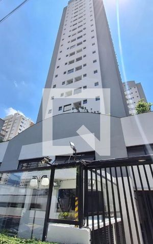 Apartamento para alugar com 54m², 2 quartos e 1 vaga Apartamento para alugar com 54m², 2 quartos e 1 vagaFachada