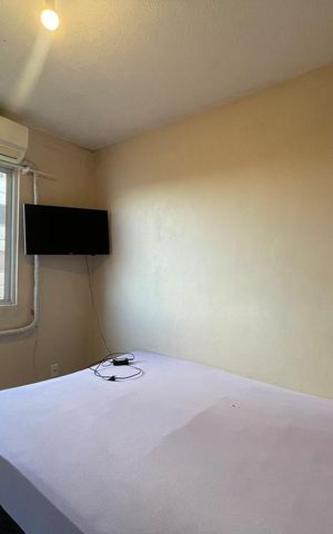 Casa para alugar com 54m², 2 quartos e 1 vaga