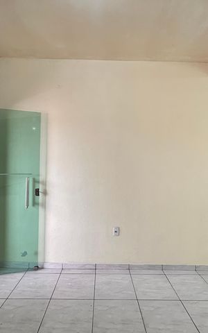 Casa para alugar com 100m², 2 quartos e sem vaga