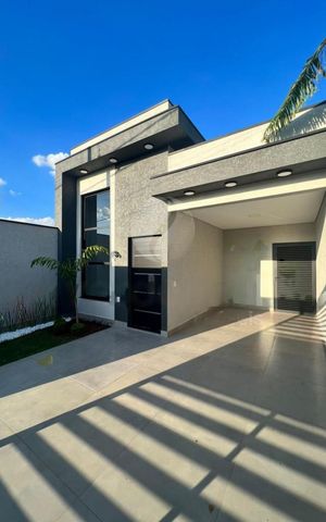 Casa à venda com 116m², 3 quartos e 2 vagas