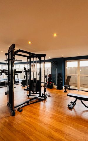 Apartamento à venda com 83m², 3 quartos e 2 vagas Apartamento à venda com 83m², 3 quartos e 2 vagasÁrea comum - Academia