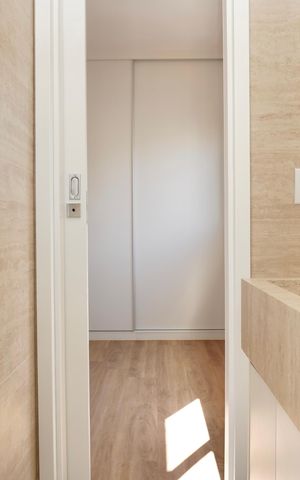 Apartamento à venda com 87m², 3 quartos e 2 vagas Apartamento à venda com 87m², 3 quartos e 2 vagasBanheiro das Semi-suítes