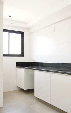 Apartamento à venda com 87m², 3 quartos e 2 vagas Apartamento à venda com 87m², 3 quartos e 2 vagasCozinha e Área de Serviço