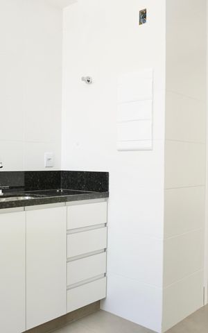 Apartamento à venda com 87m², 3 quartos e 2 vagas Apartamento à venda com 87m², 3 quartos e 2 vagasCozinha e Área de Serviço
