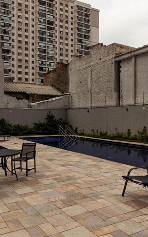 Apartamento à venda com 38m², 2 quartos e sem vaga Apartamento à venda com 38m², 2 quartos e sem vagaÁrea comum - Piscina
