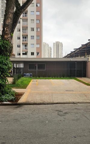 Apartamento à venda com 38m², 2 quartos e sem vaga Apartamento à venda com 38m², 2 quartos e sem vagaFachada do Prédio