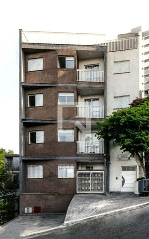 Studio para alugar com 27m², 1 quarto e sem vaga Studio para alugar com 27m², 1 quarto e sem vagaFachada