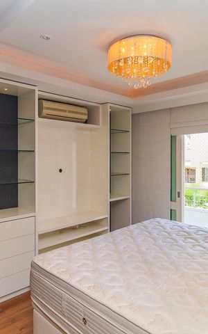Casa de condomínio à venda com 208m², 4 quartos e 3 vagasQuarto