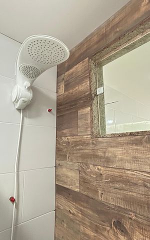 Casa de condomínio à venda com 280m², 3 quartos e 2 vagasBanheiro Social