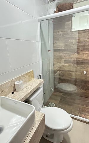 Casa de condomínio à venda com 280m², 3 quartos e 2 vagasBanheiro Social