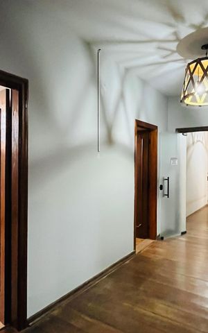 Casa para alugar com 601m², 6 quartos e 4 vagas