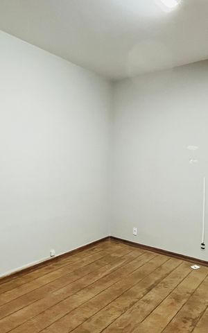 Casa para alugar com 601m², 6 quartos e 4 vagas