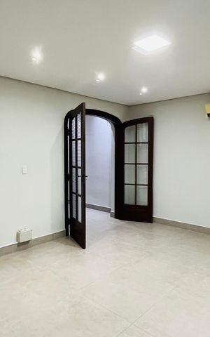 Casa para alugar com 601m², 6 quartos e 4 vagas